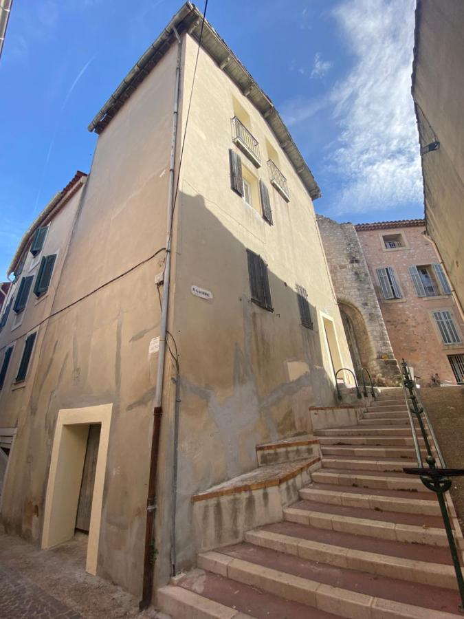 Bel Appartement T1 30M2 Centre Historique Aubagne Extérieur photo
